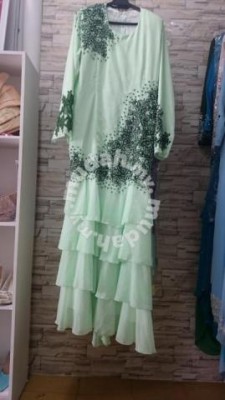 Dress pengantin hijau apple soft