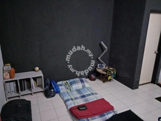 Room / Bilik , Puncak Perdana , Puncak Alam